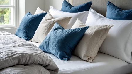 Picture for category Bedding & Linens