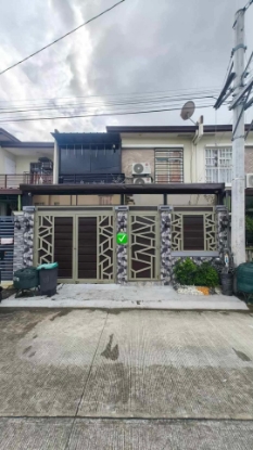 Picture of RUSH SALE! Renovated Adelle Townhouse