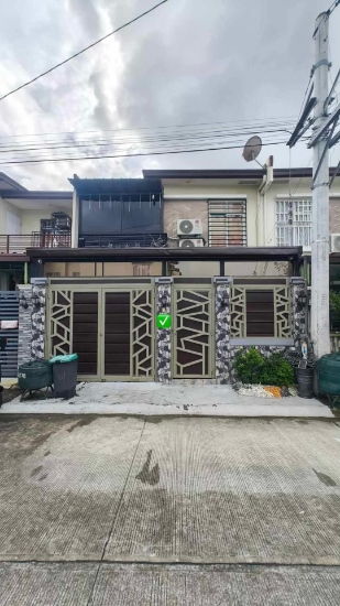 Picture of RUSH SALE! Renovated Adelle Townhouse